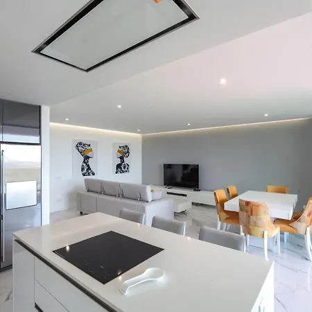 公寓 Luxury With Stunning Sea Views *