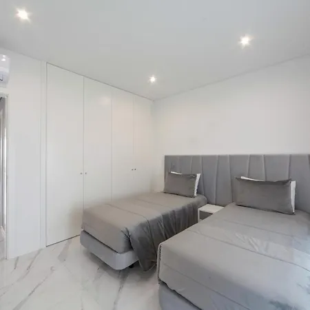 Luxury With Stunning Sea Views 公寓 波尔蒂芒