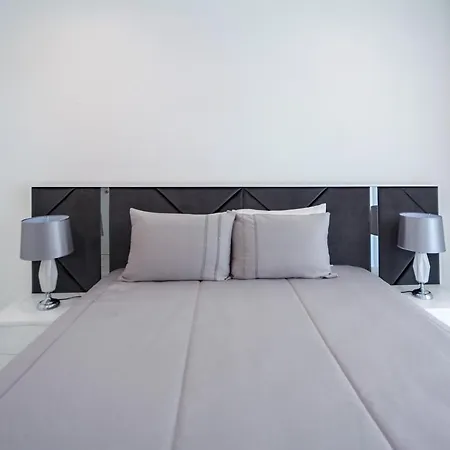 Luxury With Stunning Sea Views * Portimão