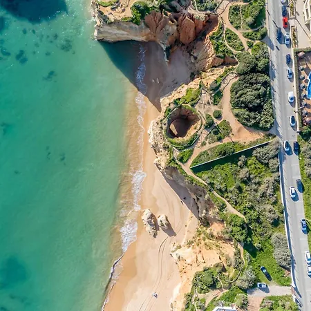 Luxury With Stunning Sea Views بورتيماو